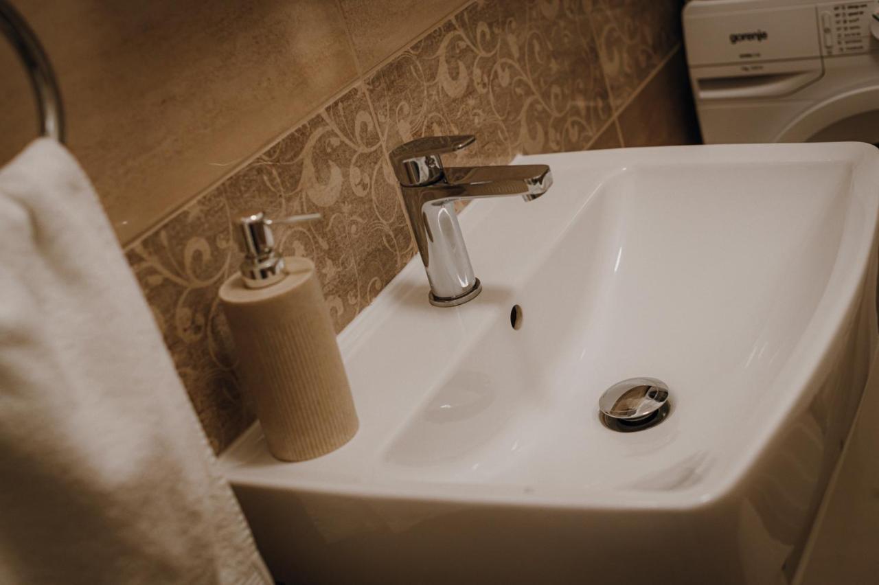 Dozsa Apartman سيغيد المظهر الخارجي الصورة